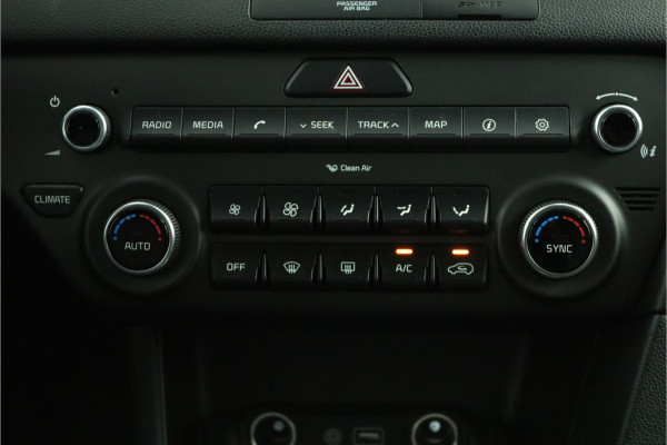 Kia Sportage 1.6 GDI First Edition Cruise Control - Climate Control - Naigatie - Trekhaak - 12 maanden BOVAG Garantie
