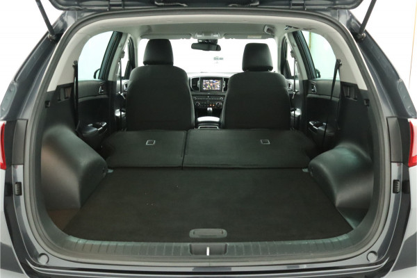 Kia Sportage 1.6 GDI First Edition Cruise Control - Climate Control - Naigatie - Trekhaak - 12 maanden BOVAG Garantie