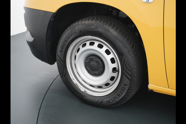 Opel Combo 1.5CDTI EURO6 9x Op voorraad! 3-Persoons Airco Cruise Control Bluetooth Elektr.ramen Elektr.spiegels+Verwarmd Centr.Vergr+ab. L1 Schuifdeur Betonplex vloer Lat om Lat betimmering super nette origineel Nederlands geleverde auto!