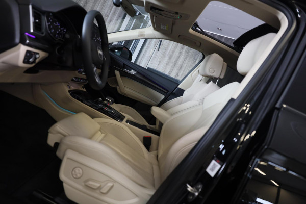 Audi Q5 Sportback 55 TFSI e SQ5 Look / Head Up / B&O / Carbon / Memory / Elek Stoelen / Stoelverkoeling / 360 Camera / Matrix / 21