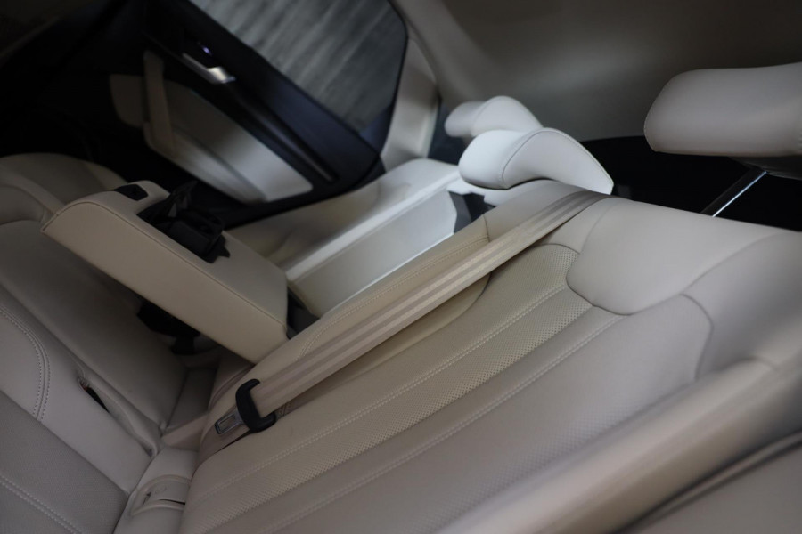 Audi Q5 Sportback 55 TFSI e SQ5 Look / Head Up / B&O / Carbon / Memory / Elek Stoelen / Stoelverkoeling / 360 Camera / Matrix / 21