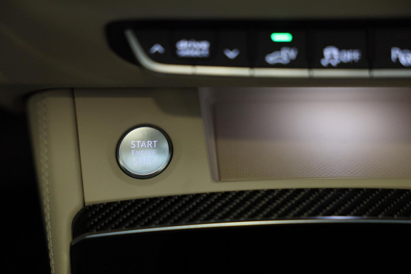 Audi Q5 Sportback 55 TFSI e SQ5 Look / Head Up / B&O / Carbon / Memory / Elek Stoelen / Stoelverkoeling / 360 Camera / Matrix / 21