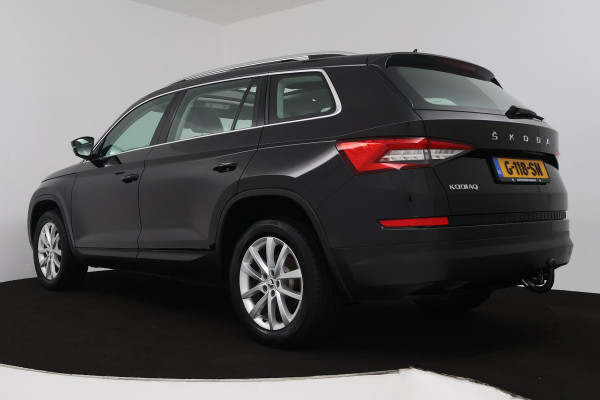 Škoda Kodiaq 1.5 TSI Business Edition (PANORAMADAK, TREKHAAK, AUTOMAAT, CRUISE CONTROL, NAVIGATIE, GOED ONDERHOUDEN)