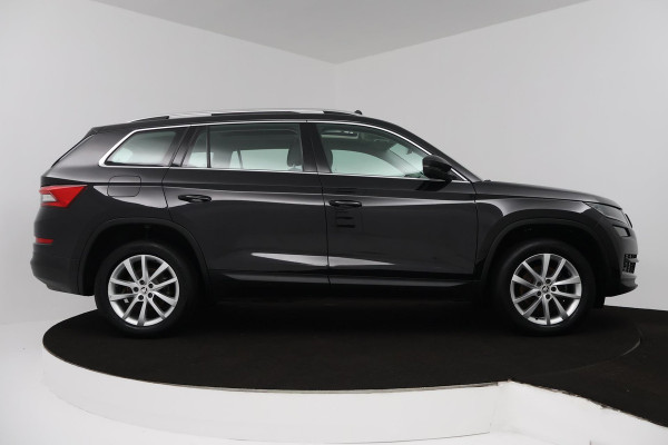 Škoda Kodiaq 1.5 TSI Business Edition (PANORAMADAK, TREKHAAK, AUTOMAAT, CRUISE CONTROL, NAVIGATIE, GOED ONDERHOUDEN)