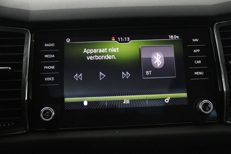 Škoda Kodiaq 1.5 TSI Business Edition (PANORAMADAK, TREKHAAK, AUTOMAAT, CRUISE CONTROL, NAVIGATIE, GOED ONDERHOUDEN)