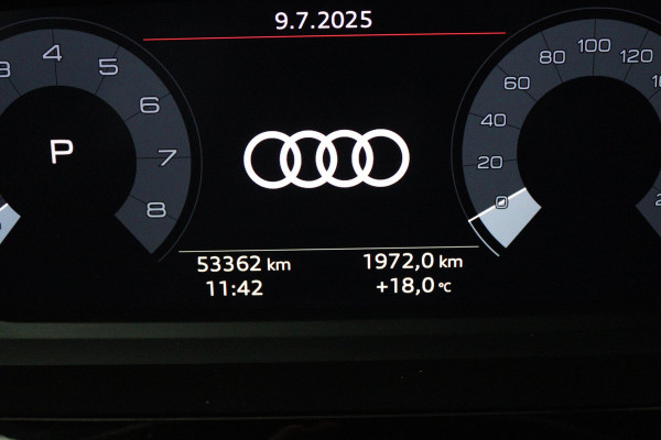 Audi A3 Sportback 35 TFSI S edition (PARKEERSENSOREN, ACHTERUITRIJCAMERA, STOELVERWARMING, SFEERVERLICHTING, NAVIGATIE, NL-AUTO)