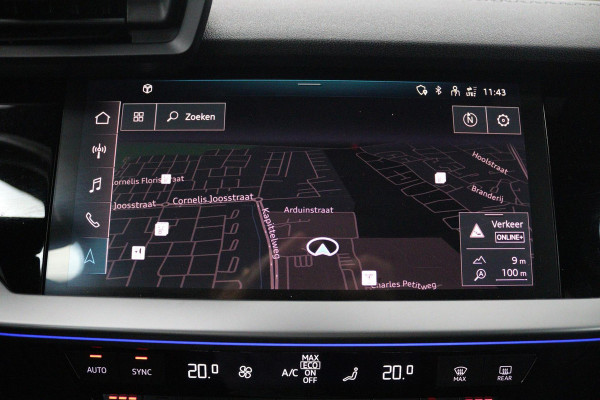 Audi A3 Sportback 35 TFSI S edition (PARKEERSENSOREN, ACHTERUITRIJCAMERA, STOELVERWARMING, SFEERVERLICHTING, NAVIGATIE, NL-AUTO)