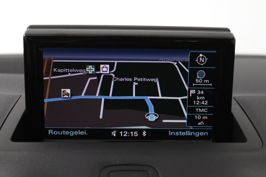 Audi A1 Sportback 1.0 TFSI Sport Pro Line (STOELVERWARMING, PARKEERSENSOREN, TREKHAAK, CRUISE CONTROL, NAVIGATIE)