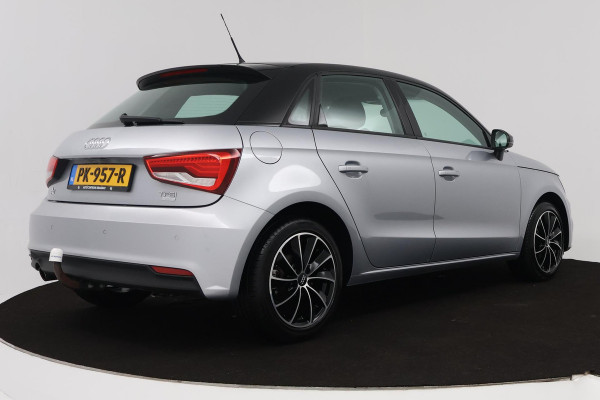 Audi A1 Sportback 1.0 TFSI Sport Pro Line (STOELVERWARMING, PARKEERSENSOREN, TREKHAAK, CRUISE CONTROL, NAVIGATIE)