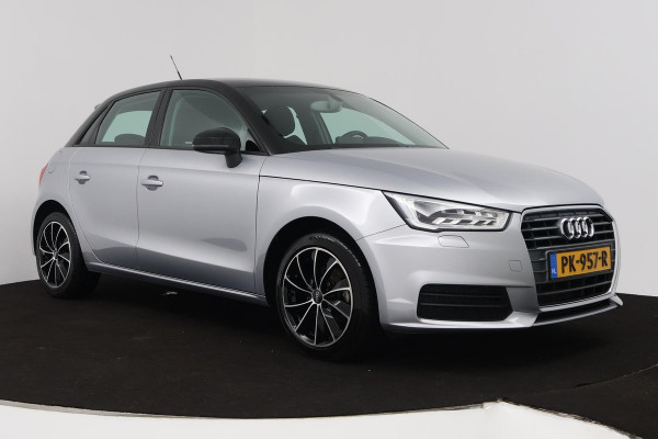 Audi A1 Sportback 1.0 TFSI Sport Pro Line (STOELVERWARMING, PARKEERSENSOREN, TREKHAAK, CRUISE CONTROL, NAVIGATIE)