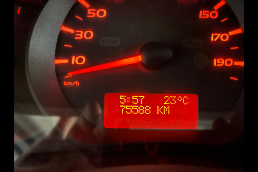 Renault Master Servicewagen T35 2.3 dCi 145pk euro6 L2H2 BOTT Inrichting, Victron omvormer, Standkachel, Trekhaak, RIJKLAARPRIJS!