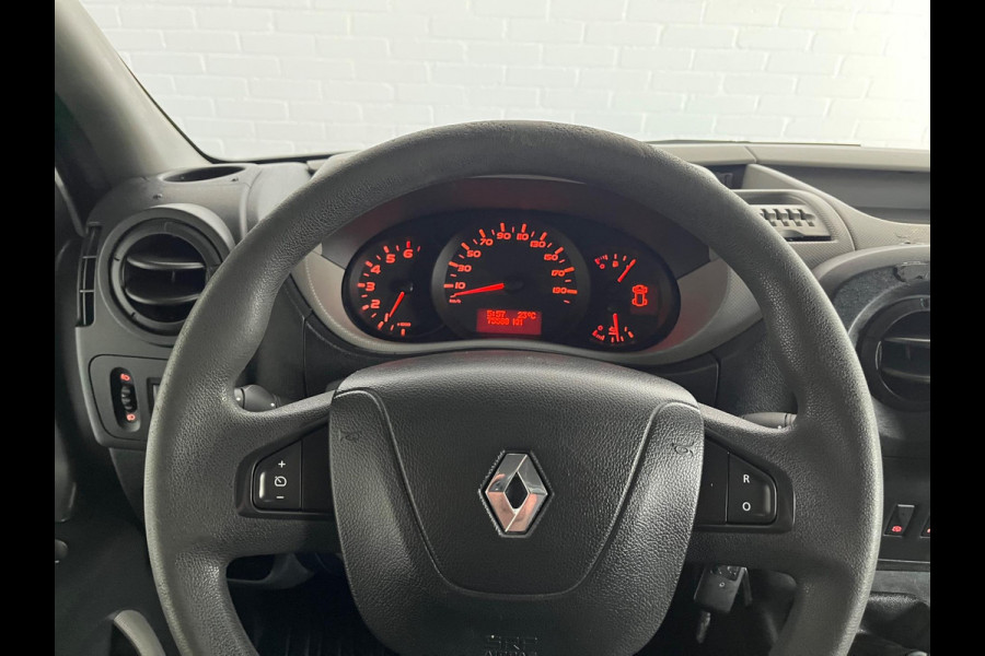 Renault Master Servicewagen T35 2.3 dCi 145pk euro6 L2H2 BOTT Inrichting, Victron omvormer, Standkachel, Trekhaak, RIJKLAARPRIJS!