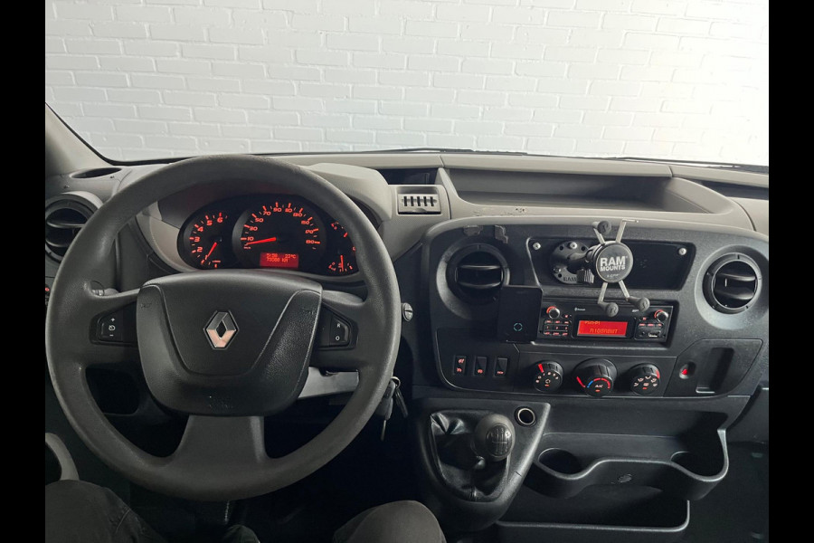 Renault Master Servicewagen T35 2.3 dCi 145pk euro6 L2H2 BOTT Inrichting, Victron omvormer, Standkachel, Trekhaak, RIJKLAARPRIJS!