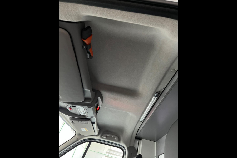 Renault Master Servicewagen T35 2.3 dCi 145pk euro6 L2H2 BOTT Inrichting, Victron omvormer, Standkachel, Trekhaak, RIJKLAARPRIJS!