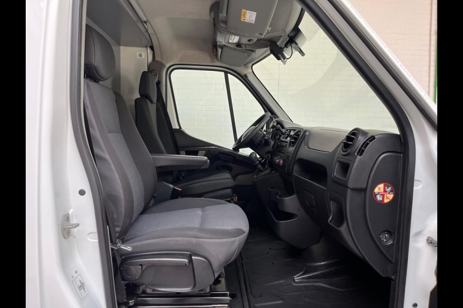 Renault Master Servicewagen T35 2.3 dCi 145pk euro6 L2H2 BOTT Inrichting, Victron omvormer, Standkachel, Trekhaak, RIJKLAARPRIJS!
