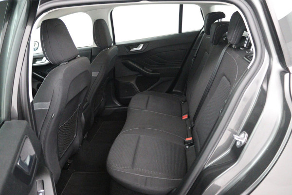 Ford FOCUS Wagon 1.0 EcoBoost Trend Edition Business (TREKHAAK, PARKEERSENSOREN, LANE-ASSIST, CRUISE CONTROL, NAVIGATIE)