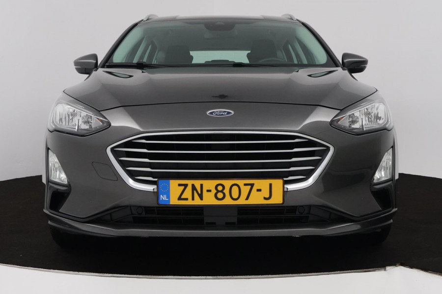 Ford FOCUS Wagon 1.0 EcoBoost Trend Edition Business (TREKHAAK, PARKEERSENSOREN, LANE-ASSIST, CRUISE CONTROL, NAVIGATIE)