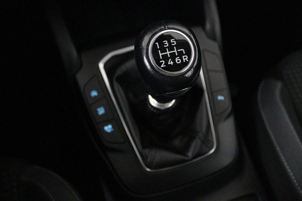 Ford FOCUS Wagon 1.0 EcoBoost Trend Edition Business (TREKHAAK, PARKEERSENSOREN, LANE-ASSIST, CRUISE CONTROL, NAVIGATIE)