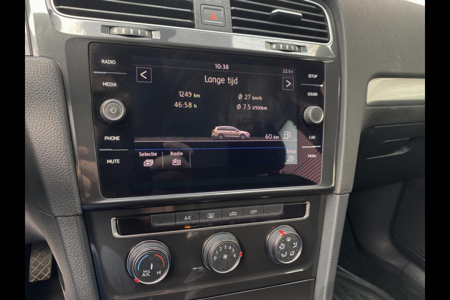 Volkswagen GOLF Variant 1.0 TSI Trendline BMT - Airco I Sport velgen 19 inch I LED I PDC I 124.000 KM Dealer onderhouden