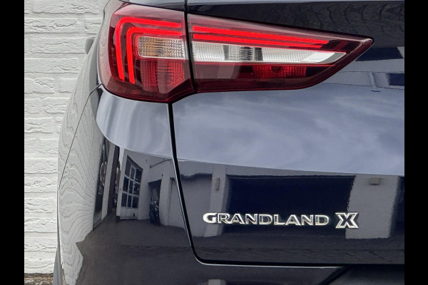 Opel Grandland X 1.2 Turbo Innovation Cruise control Climate control Keyless entry Apple Carplay / Android Auto PDK voor en achter