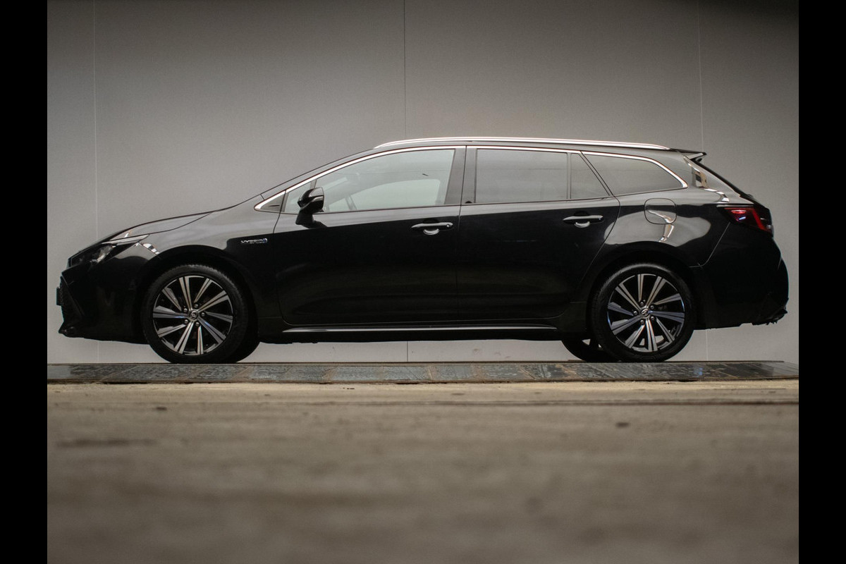 Toyota Corolla Touring Sports 1.8 Hybrid Business Plus Sport (APPLE CARPLAY,NAVI,CAMERA,CRUISE,CLIMATE,PDC,LED,DAB,SPORTSTOELEN) Toyota Corolla Touring Sports 1.8 Hybrid Business Plus Sport (APPLE CARPLAY,NAVI,CAMERA,CRUISE,CLIMATE,PDC,LED,DAB,SPORTSTOELEN)