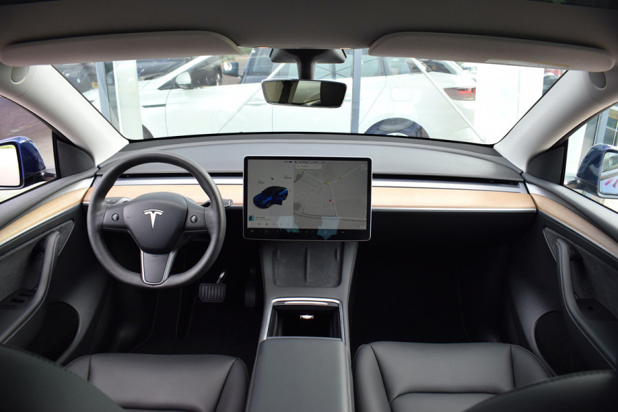 Tesla Model Y Long Range AWD 75 kWh | Achterbank verw. | Stuurverwarming | Dual Motor
