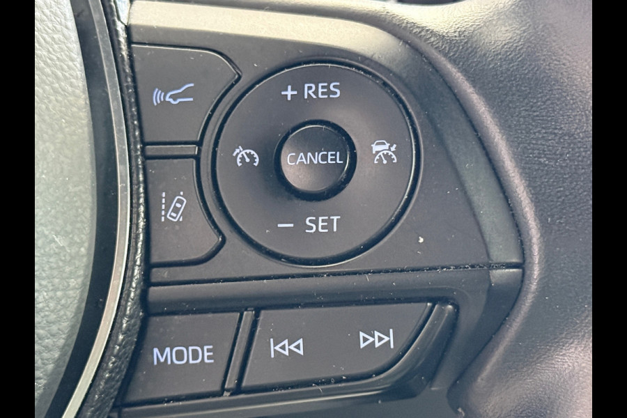 Toyota Corolla Touring Sports 1.8 Hybrid BNS Intro HUD|Camera|PDC|LED