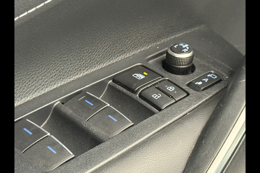 Toyota Corolla Touring Sports 1.8 Hybrid BNS Intro HUD|Camera|PDC|LED