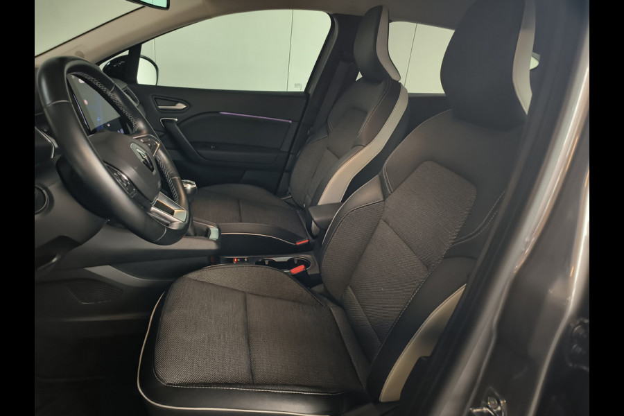 Renault Captur 1.3 TCe 140 Rive Gauche uit 2022 Rijklaar + 12 maanden Bovag-garantie Henk Jongen Auto's in Helmond,  al 50 jaar service zoals 't hoort!