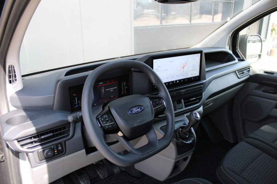 Ford Transit Custom 320 2.0 TDCI L2H1 Trend DC 136pk - Carplay - Android - Camera - Trekhaak - LED koplampen - Stoelverwarming - Draadloos laden - R