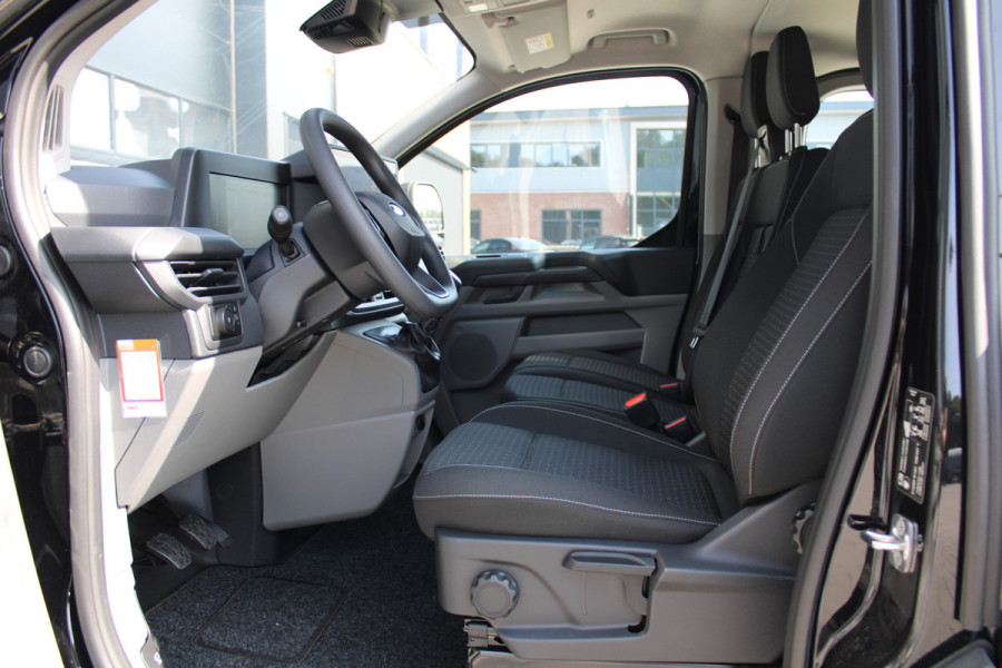 Ford Transit Custom 320 2.0 TDCI L2H1 Trend DC 136pk - Carplay - Android - Camera - Trekhaak - LED koplampen - Stoelverwarming - Draadloos laden - R