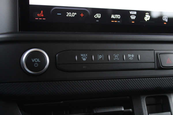 Ford Transit Custom 320 2.0 TDCI L2H1 Trend DC 136pk - Carplay - Android - Camera - Trekhaak - LED koplampen - Stoelverwarming - Draadloos laden - R