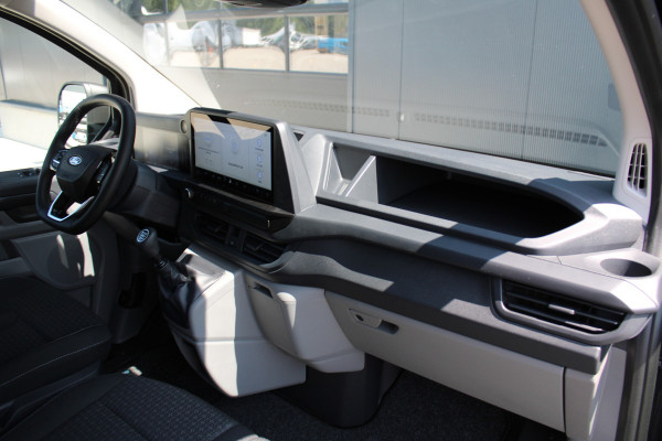 Ford Transit Custom 320 2.0 TDCI L2H1 Trend DC 136pk - Carplay - Android - Camera - Trekhaak - LED koplampen - Stoelverwarming - Draadloos laden - R