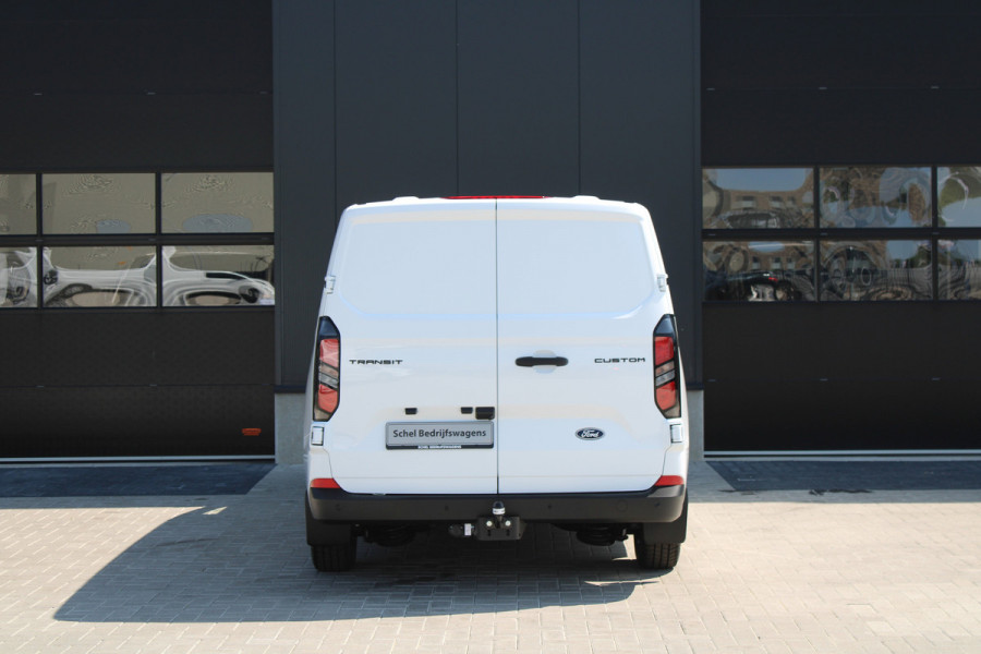Ford Transit Custom 320 2.0 TDCI L2H1 Trend DC 136pk - Carplay - Android - Camera - Trekhaak - LED koplampen - Stoel + Stuurverwarming - Rijklaar