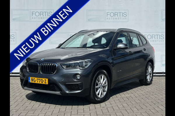 BMW X1 sDrive18i Centennial High Executive NL AUTO | CAMERA | STOELVERW | NAVI | TREKHAAK |