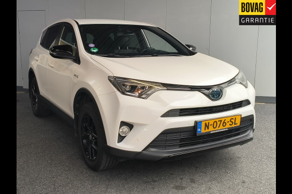 Toyota RAV4 2.5 Hybrid AWD Style 155PK 2019 Rijklaar + 12 maanden Bovag-garantie Henk Jongen Auto's in Helmond,  al 50 jaar service zoals 't hoort!