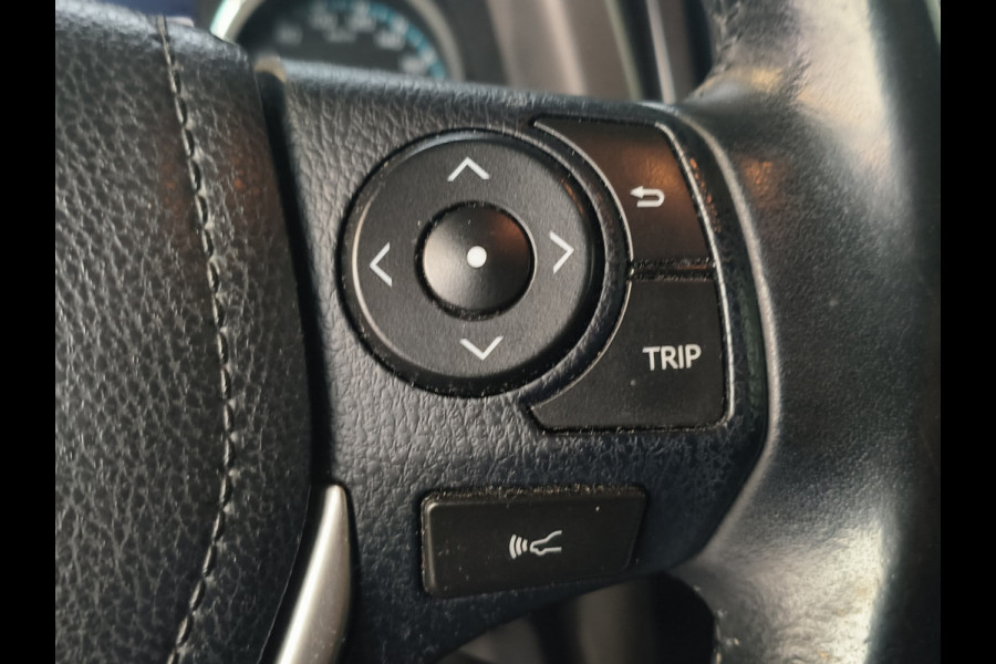 Toyota RAV4 2.5 Hybrid AWD Style 155PK 2019 Rijklaar + 12 maanden Bovag-garantie Henk Jongen Auto's in Helmond,  al 50 jaar service zoals 't hoort!