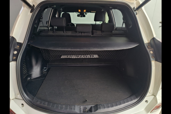 Toyota RAV4 2.5 Hybrid AWD Style 155PK 2019 Rijklaar + 12 maanden Bovag-garantie Henk Jongen Auto's in Helmond,  al 50 jaar service zoals 't hoort!