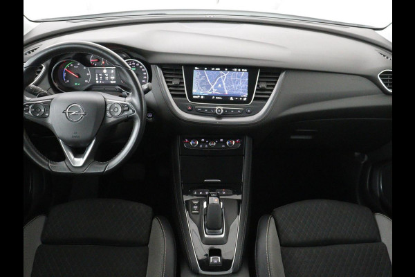 Opel Grandland X 1.6 Turbo Hybrid Elegance | Trekhaak | Stoelverwarming | Camera | Carplay | Climate control | Keyless | Navigatie | Full LED | PHEV