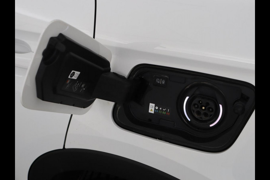 Opel Grandland X 1.6 Turbo Hybrid Elegance | Trekhaak | Stoelverwarming | Camera | Carplay | Climate control | Keyless | Navigatie | Full LED | PHEV