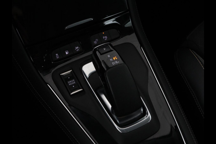 Opel Grandland X 1.6 Turbo Hybrid Elegance | Trekhaak | Stoelverwarming | Camera | Carplay | Climate control | Keyless | Navigatie | Full LED | PHEV