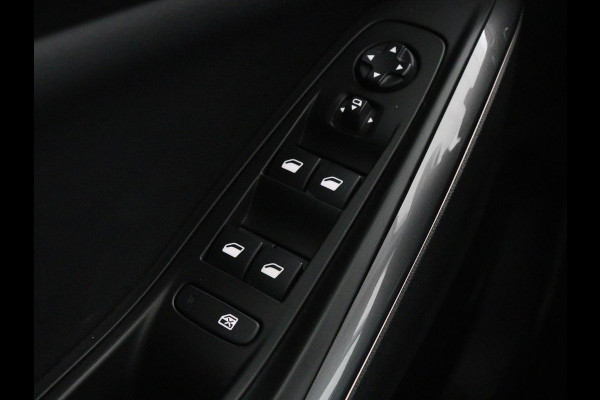 Opel Grandland X 1.6 Turbo Hybrid Elegance | Trekhaak | Stoelverwarming | Camera | Carplay | Climate control | Keyless | Navigatie | Full LED | PHEV