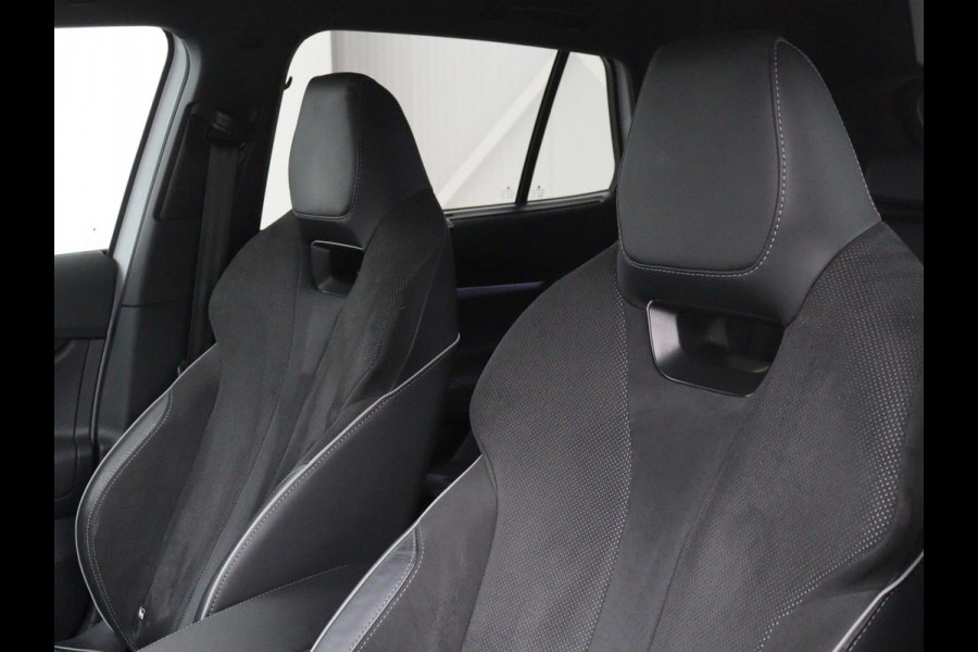 Škoda ENYAQ iV 80 Sportline | Stoelverwarming | Adaptive cruise | Trekhaak | Camera | Matrix LED | Carplay | Leder/Alcantara | Keyless | Stuurverwarming