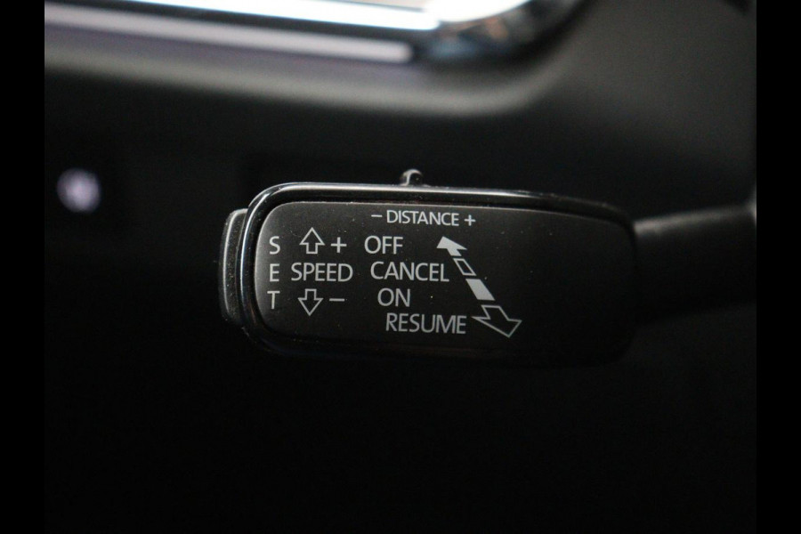 Škoda ENYAQ iV 80 Sportline | Stoelverwarming | Adaptive cruise | Trekhaak | Camera | Matrix LED | Carplay | Leder/Alcantara | Keyless | Stuurverwarming