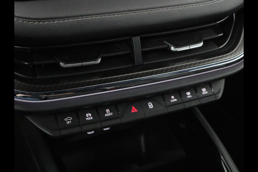 Škoda ENYAQ iV 80 Sportline | Stoelverwarming | Adaptive cruise | Trekhaak | Camera | Matrix LED | Carplay | Leder/Alcantara | Keyless | Stuurverwarming