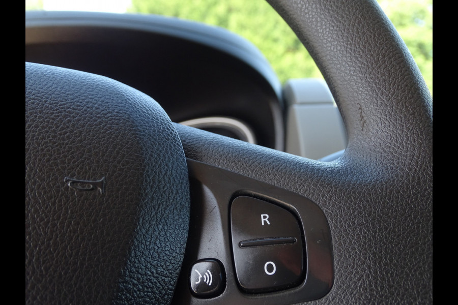 Renault Trafic 1.6 dCi L2H1 Luxe