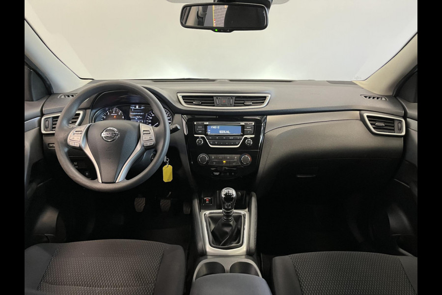 Nissan QASHQAI 1.2 Acenta Airco Cruise Control Parkeersensoren achter Lichtmetalen velgen