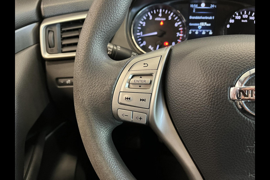 Nissan QASHQAI 1.2 Acenta Airco Cruise Control Parkeersensoren achter Lichtmetalen velgen