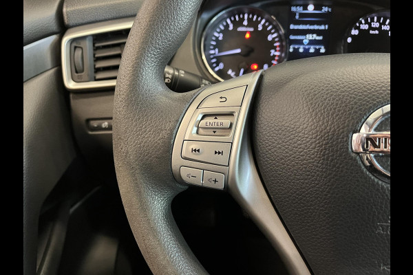 Nissan QASHQAI 1.2 Acenta Airco Cruise Control Parkeersensoren achter Lichtmetalen velgen