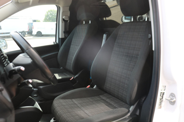 Mercedes-Benz Vito 114 CDI Airco Achterklep Inrichting